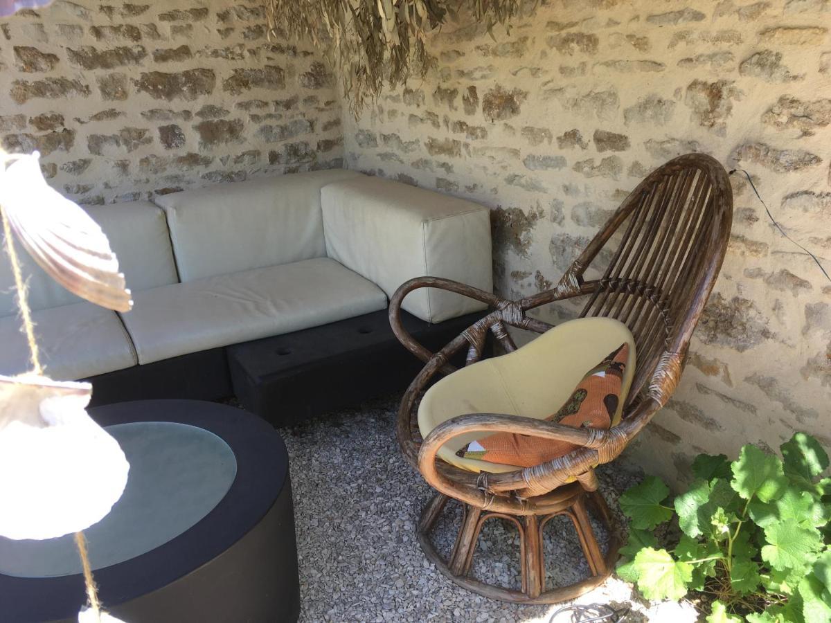 Bed and Breakfast Au cheval bleu à Fontenay-près-Vézelay Extérieur photo