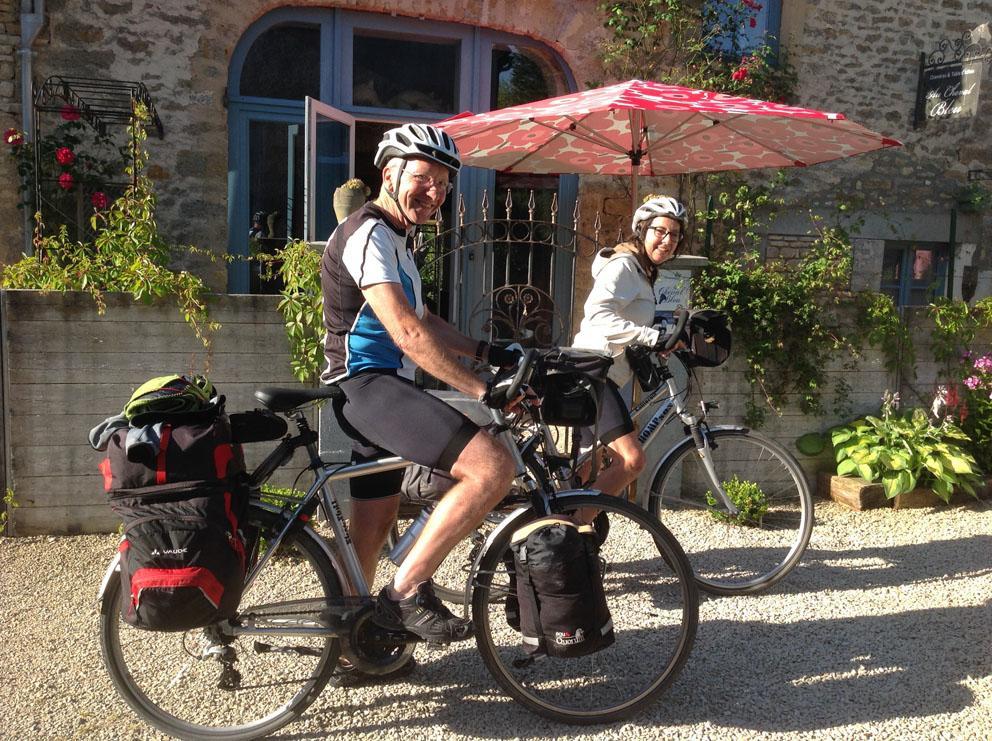 Bed and Breakfast Au cheval bleu à Fontenay-près-Vézelay Extérieur photo