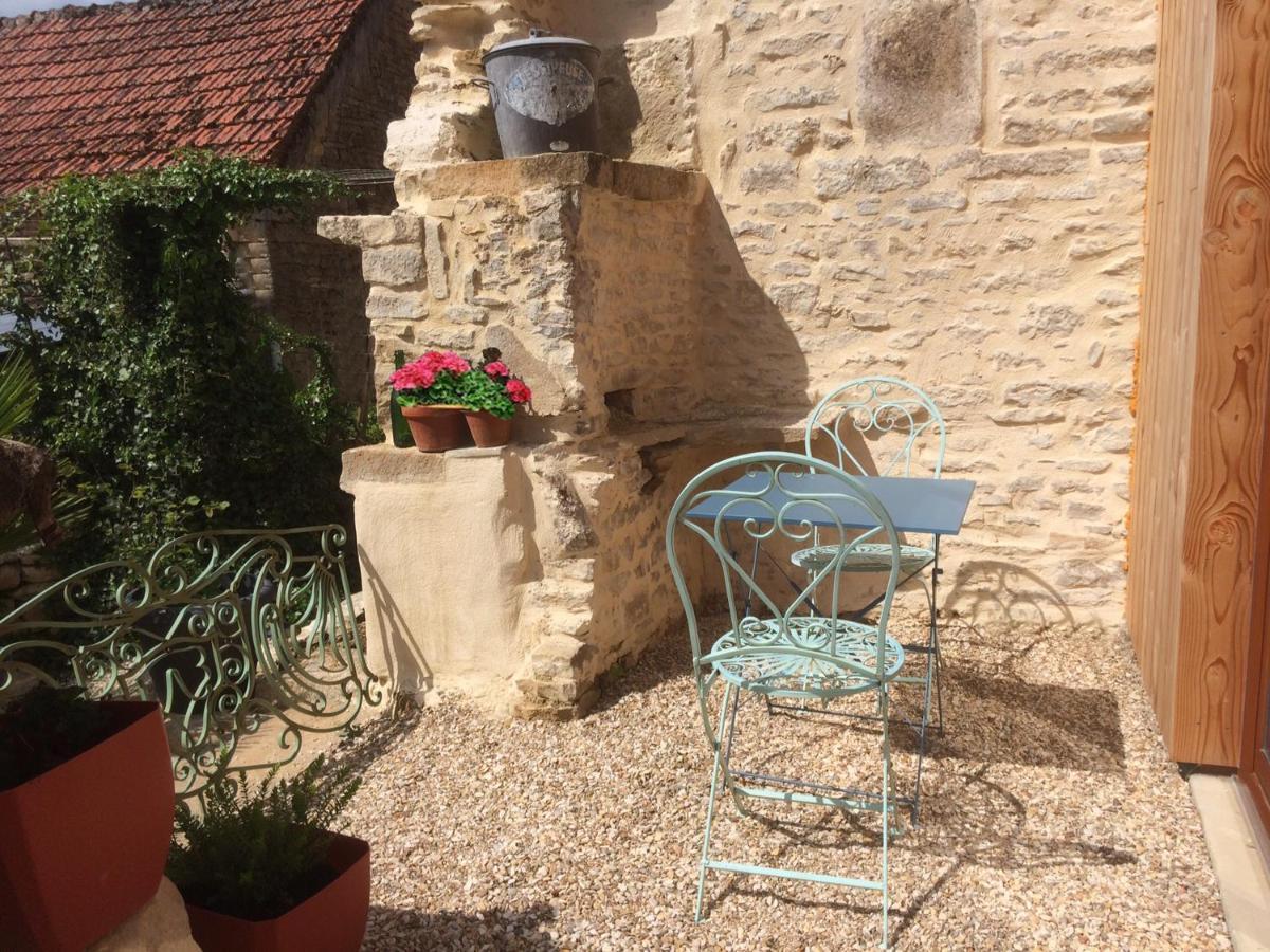Bed and Breakfast Au cheval bleu à Fontenay-près-Vézelay Extérieur photo
